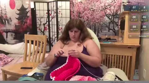 NotUrBabyMoms online show from September 17, 3:59 am