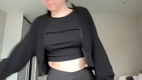 Ema online show from April 22, 12:02 pm