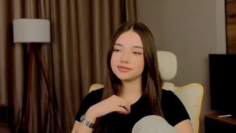 Rachel online show from May 30, 8:05 pm