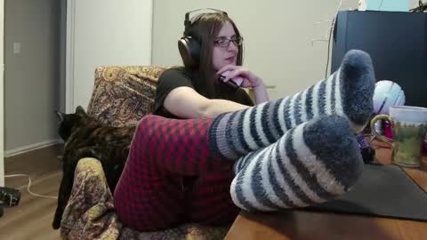 Nyctophilic online show from December 16, 4:45 am