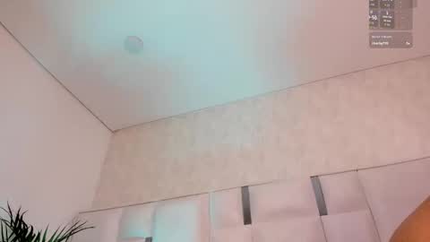 Nyla  online show from February 21, 6:36 am