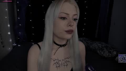 nyokstynni online show from March 27, 8:53 pm