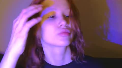 nyra_thira online show from December 16, 10:32 am