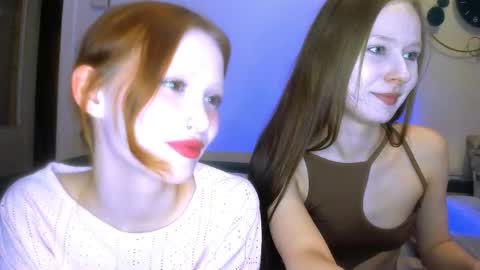 nyra_thira online show from April 28, 6:01 pm