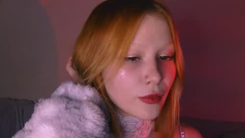 nyra_thira online show from November 18, 11:15 pm