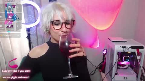 Moonlight online show from October 6, 10:10 am