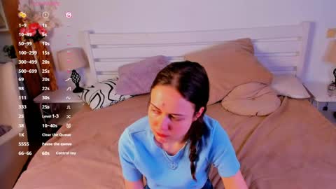 Elis online show from April 25, 8:39 pm