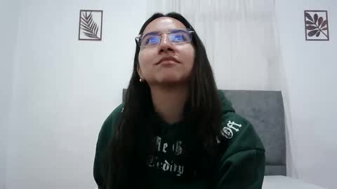 Val online show from April 23, 1:35 pm