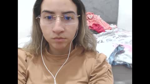 Val online show from September 23, 10:30 pm