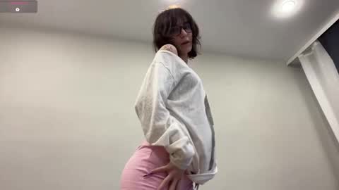 Thea online show from February 18, 4:44 am