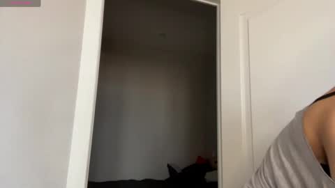 Thea online show from April 26, 4:32 am