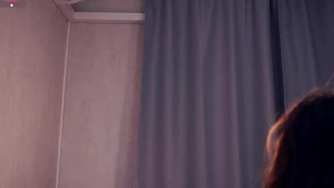 Thea online show from December 3, 7:27 pm