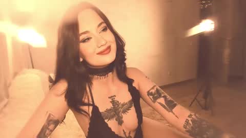 your dear Lilith Chapman online show from March 2, 10:13 pm