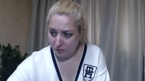 Iren online show from April 24, 7:11 am