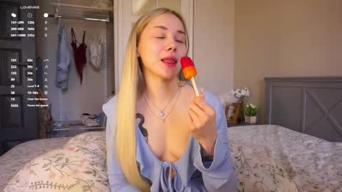 Henrietta or Rita online show from April 22, 1:41 pm