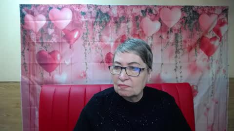 OlgaLuck online show from February 4, 6:49 am