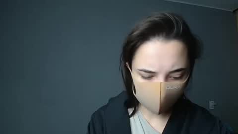 Olivia online show from October 9, 3:05 pm