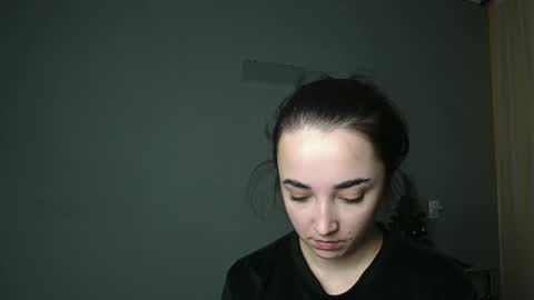 Olivia online show from February 8, 6:55 pm