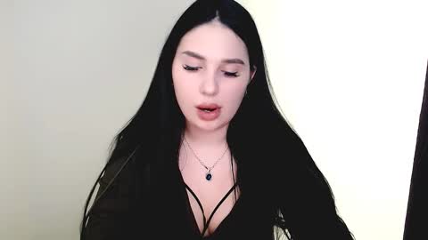 Olivia online show from March 17, 9:08 pm