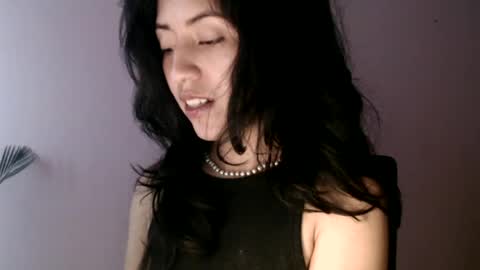 oliviaaa__ online show from August 7, 6:48 pm