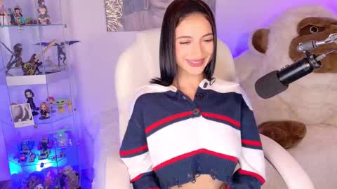 Olivia Mcneill  online show from December 21, 4:39 am