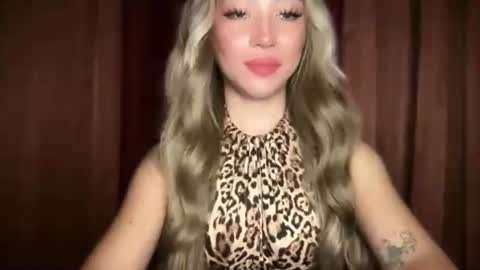 ZAINA online show from April 22, 5:32 pm