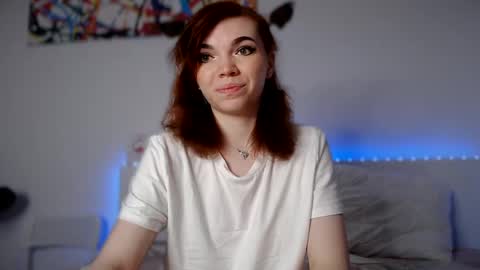 Snapshot of olivka_flower chatting on January 25, 6:43 pm Angelina Lina online show from January 25, 6:43 pm