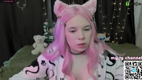 Ollie online show from April 25, 8:28 am