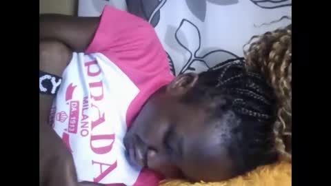 olwami4 online show from April 22, 3:14 am