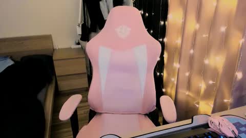 Snapshot of on_yxxx chatting on September 15, 9:00 pm on_yxxx online show from September 15, 9:00 pm