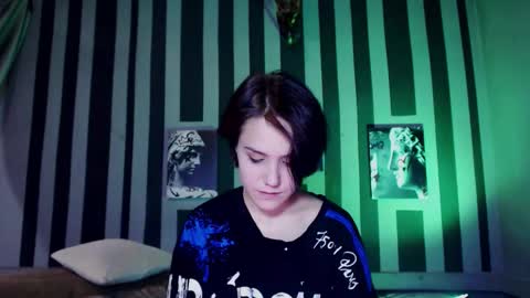 onaloon online show from February 17, 3:28 am