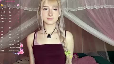 Eva online show from April 27, 9:06 am