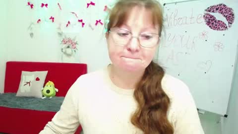 Vanessa online show from April 27, 5:04 am