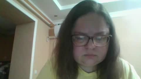 opiumvelour online show from June 8, 5:14 pm