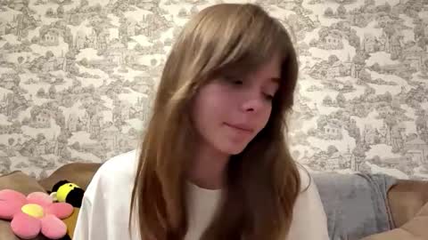 Coraline online show from September 10, 9:37 pm