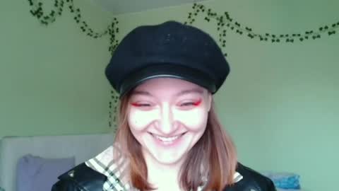 Melani  online show from April 14, 11:10 am