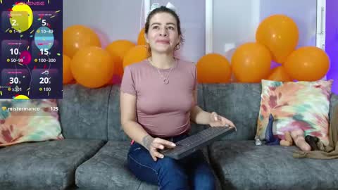 Snapshot of oriana_thomson2 chatting on September 27, 5:25 am Oriana online show from September 27, 5:25 am