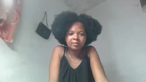 ornellahhh online show from November 22, 7:05 pm