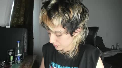 Otto 3 online show from April 24, 12:30 pm