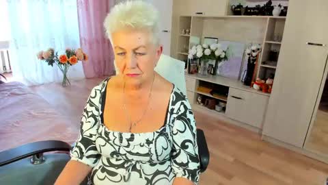 Alla online show from June 8, 11:11 am