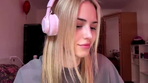 Eva online show from March 5, 10:44 am