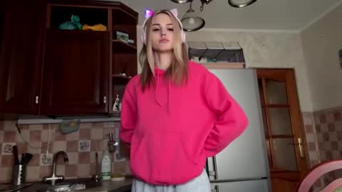 Eva online show from March 7, 5:58 am