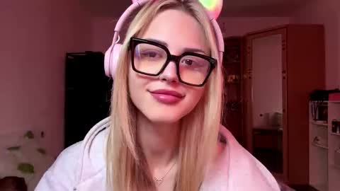 Eva online show from March 21, 10:31 am