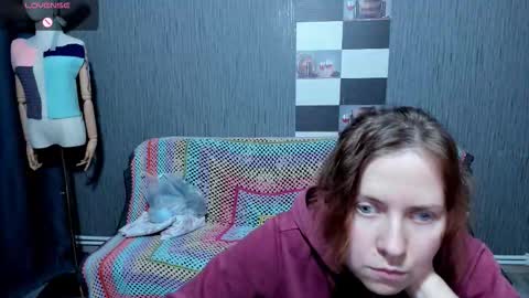 Ella online show from September 28, 2:33 pm