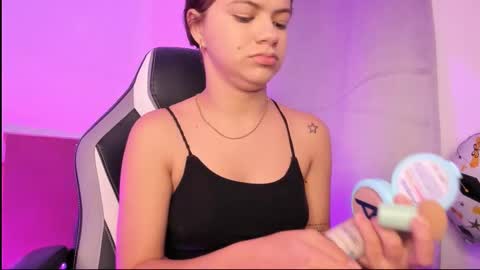 Paige online show from February 8, 5:00 am