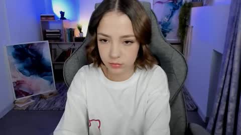 Pam online show from November 4, 8:30 am