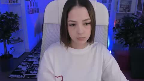 Pam online show from October 31, 11:14 am