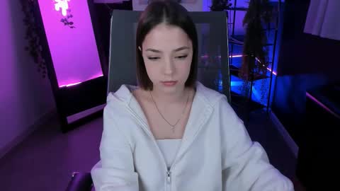 Snapshot of pambeeslyy chatting on October 21, 6:39 am Pam online show from October 21, 6:39 am