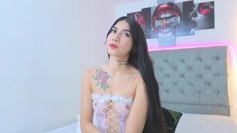pamela23_ online show from April 23, 12:29 pm