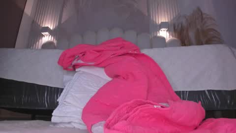 pamela online show from November 25, 10:54 pm